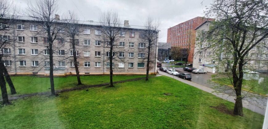 Kosmonaudi tn 7, Narva linn