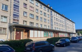 Продается уютная, двухкомнатная квартира по адресу Kesk tn 53, Sillamäe linn