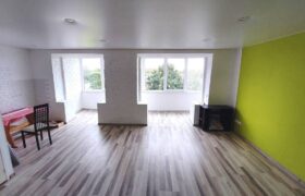 Продается уютная, светлая, однокомнатная квартира СТУДИЯ, по адресу J. Gagarini tn 23, Sillamäe linn