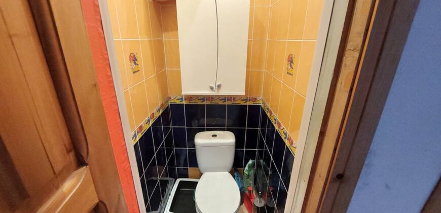 Продается уютная, трехкомнатная квартира по адресу V.Majakovski tn 18, Sillamäe linn