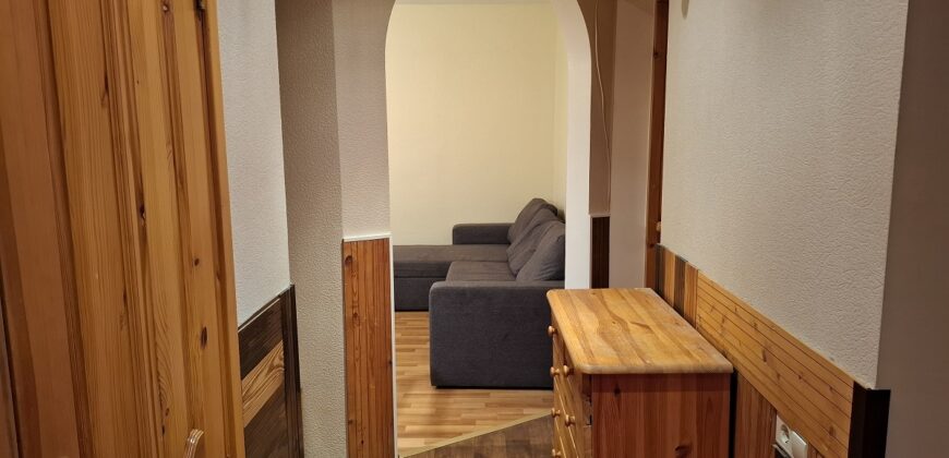 Uusküla tn 1, Narva linn