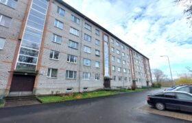 Продается уютная, 2-комнатная квартира, по адресу Roheline tn 4, Sillamäe linn