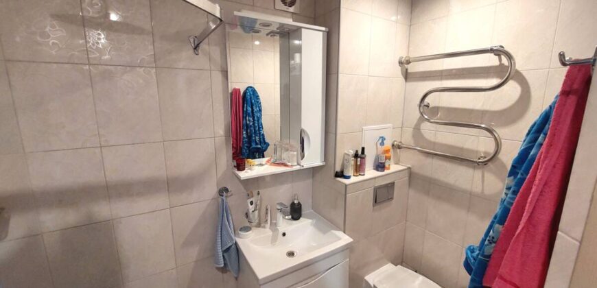 Продается уютная, 2-комнатная квартира, по адресу Roheline tn 1, Sillamäe linn