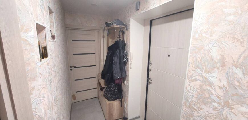 Продается уютная, 2-комнатная квартира, по адресу Roheline tn 1, Sillamäe linn