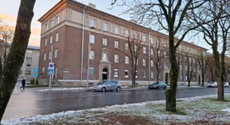 A. Puškini tn 9, Narva linn