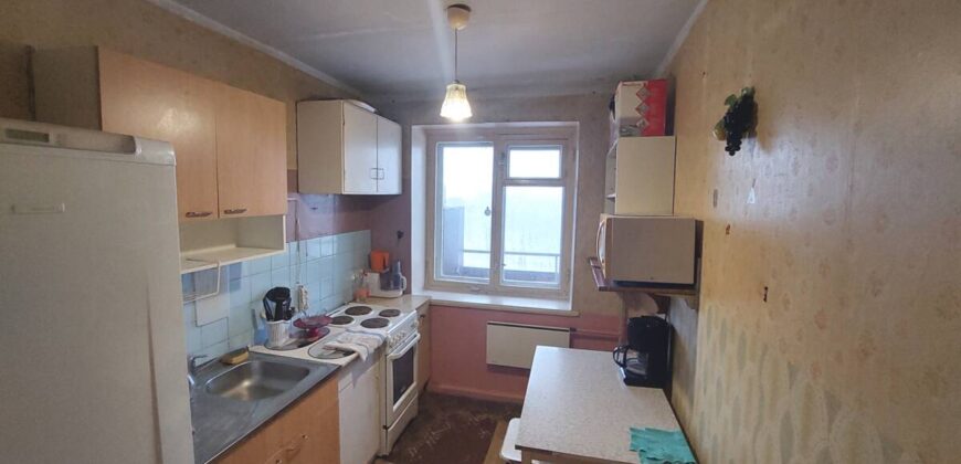 Продается 1- комнатная квартира с лоджией J. Gagarini tn 33, Sillamäe linn