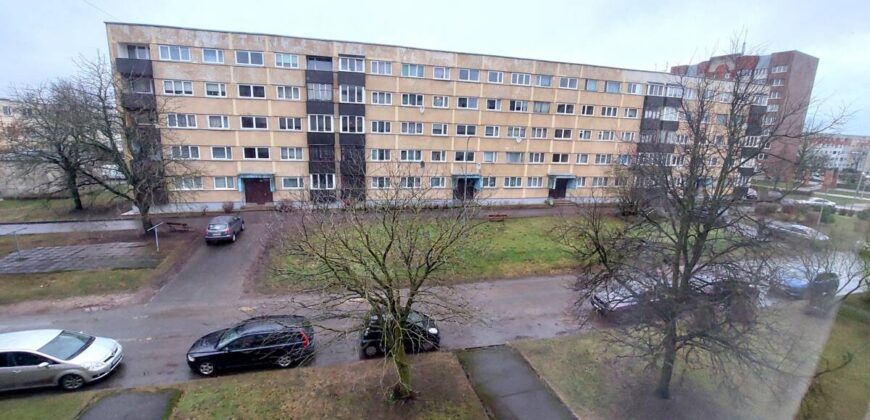В центре микрорайона продается 2-х комнатная квартира, по адресу Viru pst 23, Sillamäe linn