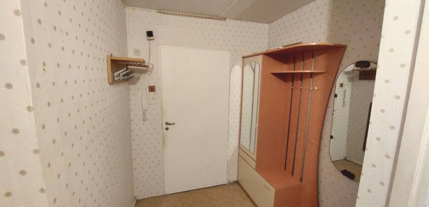 В центре микрорайона продается 2-х комнатная квартира, по адресу Viru pst 23, Sillamäe linn