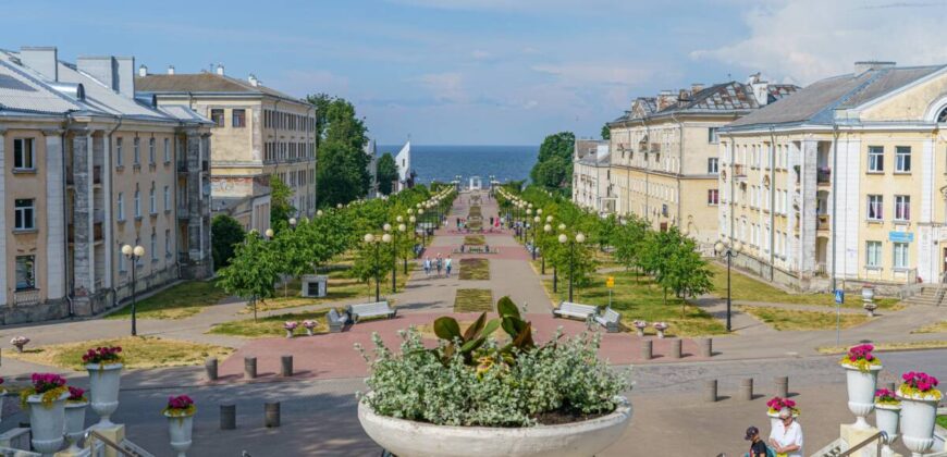 Mere pst 1, Sillamäe linn