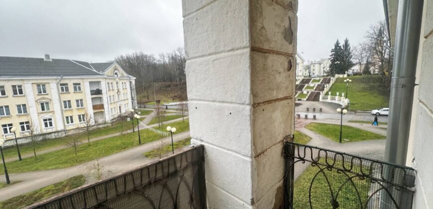 Mere pst 1, Sillamäe linn