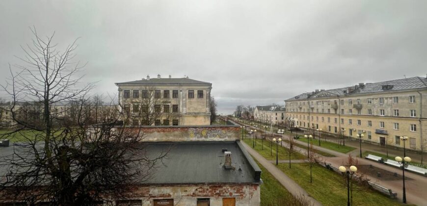 Mere pst 1, Sillamäe linn