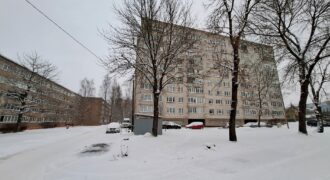 Kangelaste prospekt 8b, Narva linn