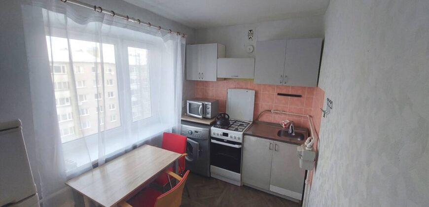 Продается уютная, светлая, двухкомнатная по адресу V. Gerassimovi tn 14, Narva linn