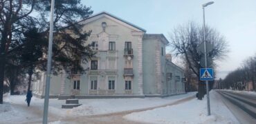 Продается уютная, двухкомнатная квартира по адресу M. Rumjantsevi tn 6, Sillamäe linn