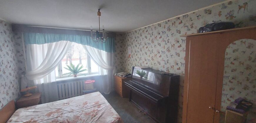 Продается уютная, теплая, светлая, трехкомнатная квартира по адресу Kesk tn 5, Sillamäe linn