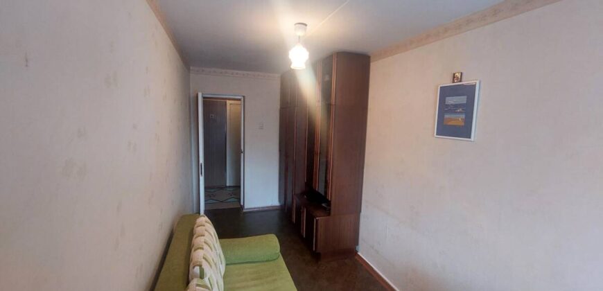 Продается уютная, теплая, светлая, трехкомнатная квартира по адресу Kesk tn 5, Sillamäe linn