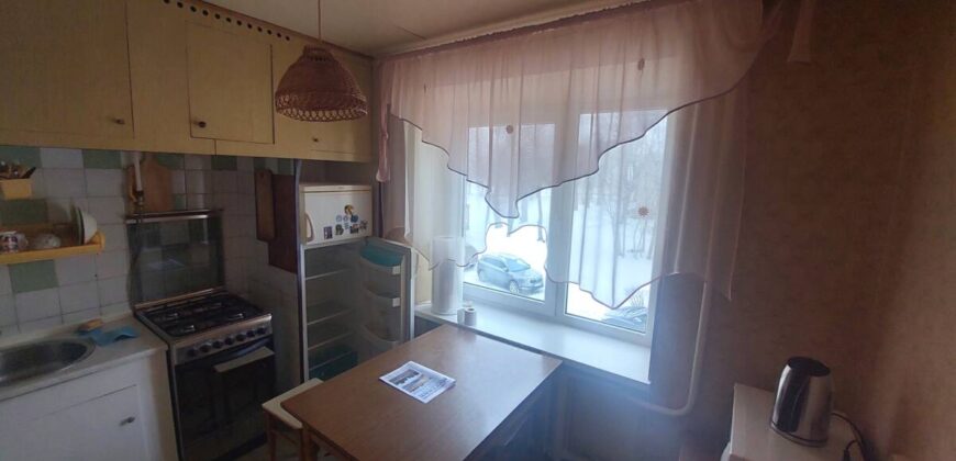 Продается уютная, теплая, светлая, трехкомнатная квартира по адресу Kesk tn 5, Sillamäe linn