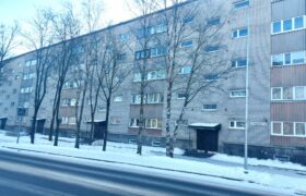 Продается отремонтированная 2-х комнатная квартира, по адресу J. Gagarini tn 9, Sillamäe linn