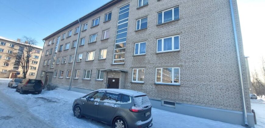 Продается светлая 2-х комнатная квартира, по адресу Hariduse tn 29, Sillamäe linn