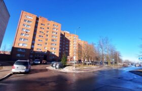 Продается 2-х — комнатная квартира с балконом J. Gagarini tn 31, Sillamäe linn