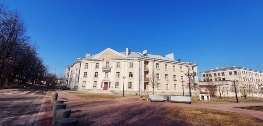 Продается уютная, двухкомнатная квартира по адресу Mere pst 1, Sillamäe linn