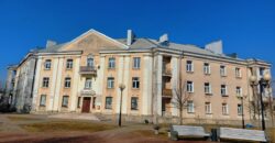 Продается уютная, двухкомнатная квартира по адресу Mere pst 1, Sillamäe linn