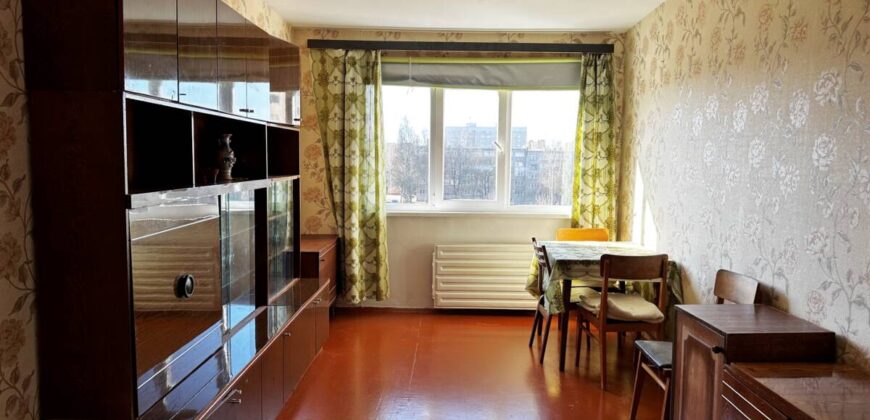 Kangelaste prospekt 11, Narva linn