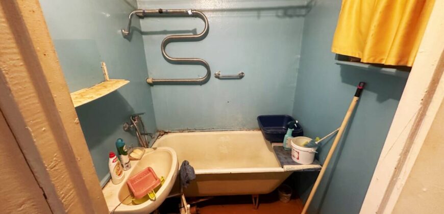 Kangelaste prospekt 11, Narva linn