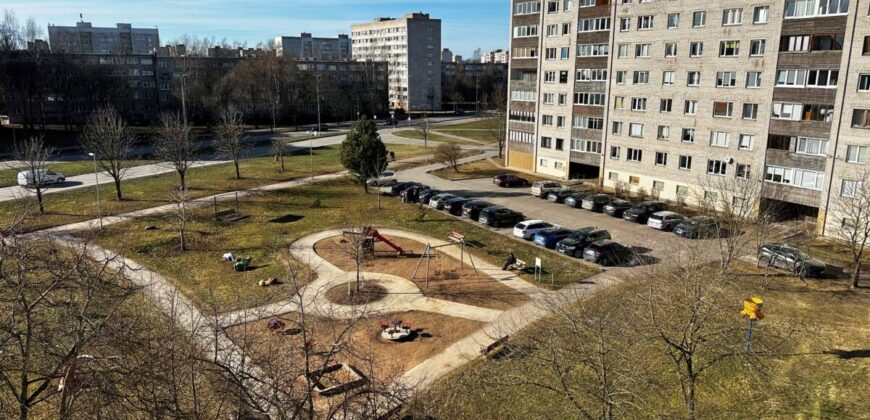 Kangelaste prospekt 11, Narva linn