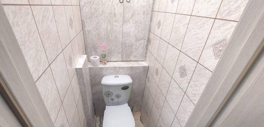 Продается 2-комнатная квартира, по адресу Roheline tn 4, Sillamäe linn