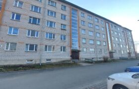 Продается 2-комнатная квартира, по адресу Roheline tn 4, Sillamäe linn