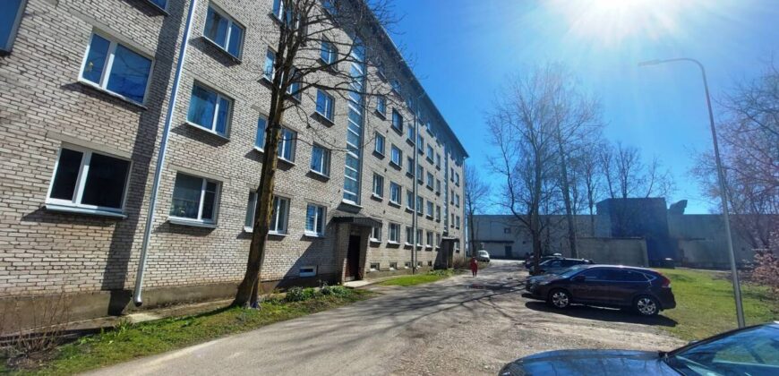 Продается 2-х комнатная квартира по адресу Viru pst 4, Sillamäe linn