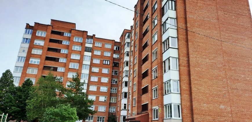 Vahtra tn 8, Narva linn