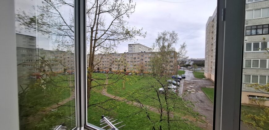 Kangelaste prospekt 12a, Narva linn