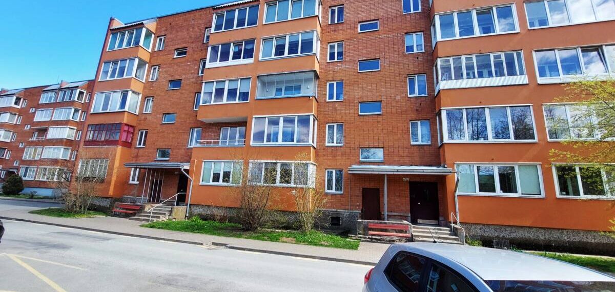 Продается уютная, 2-х – ком. квартира по адресу Viru pst 24a, Sillamäe linn