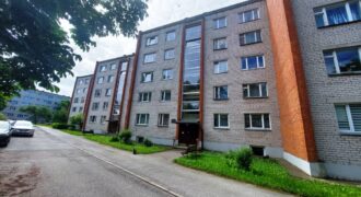 Продается уютная, теплая, светлая, трехкомнатная квартира по адресу Kesk tn 5, Sillamäe linn