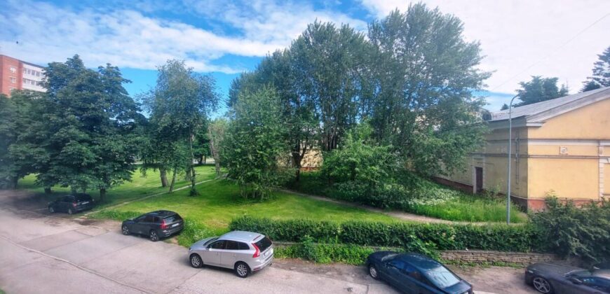 Продается уютная, теплая, светлая, трехкомнатная квартира по адресу Kesk tn 5, Sillamäe linn