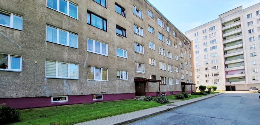 Kangelaste prospekt 8a, Narva linn
