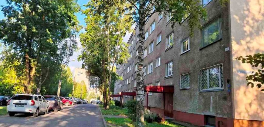 Kangelaste prospekt 12a, Narva linn